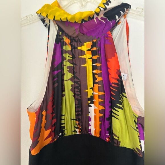 Trina Turk colorful print halter dress size 2 - Picture 8 of 11